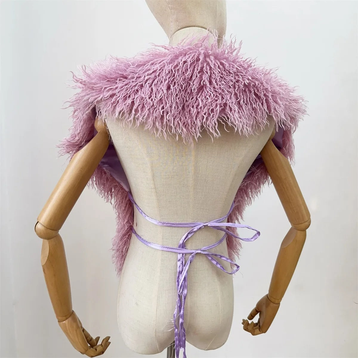 BOND-GIRL FAUX FUR VEST