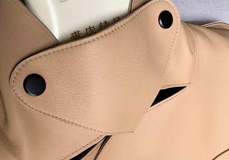 LEATHER TRENCH COAT
