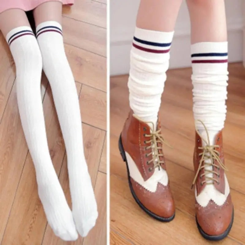 ACADEMIA THIGH HIGH SOCKS