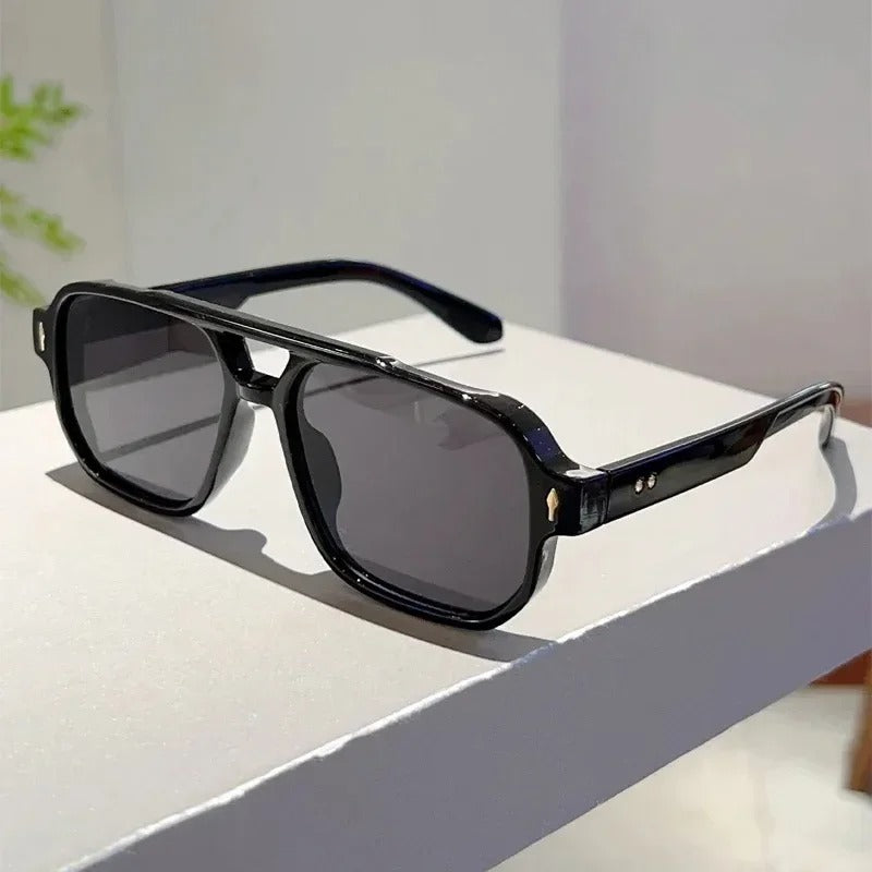 VINTAGE GLASSES