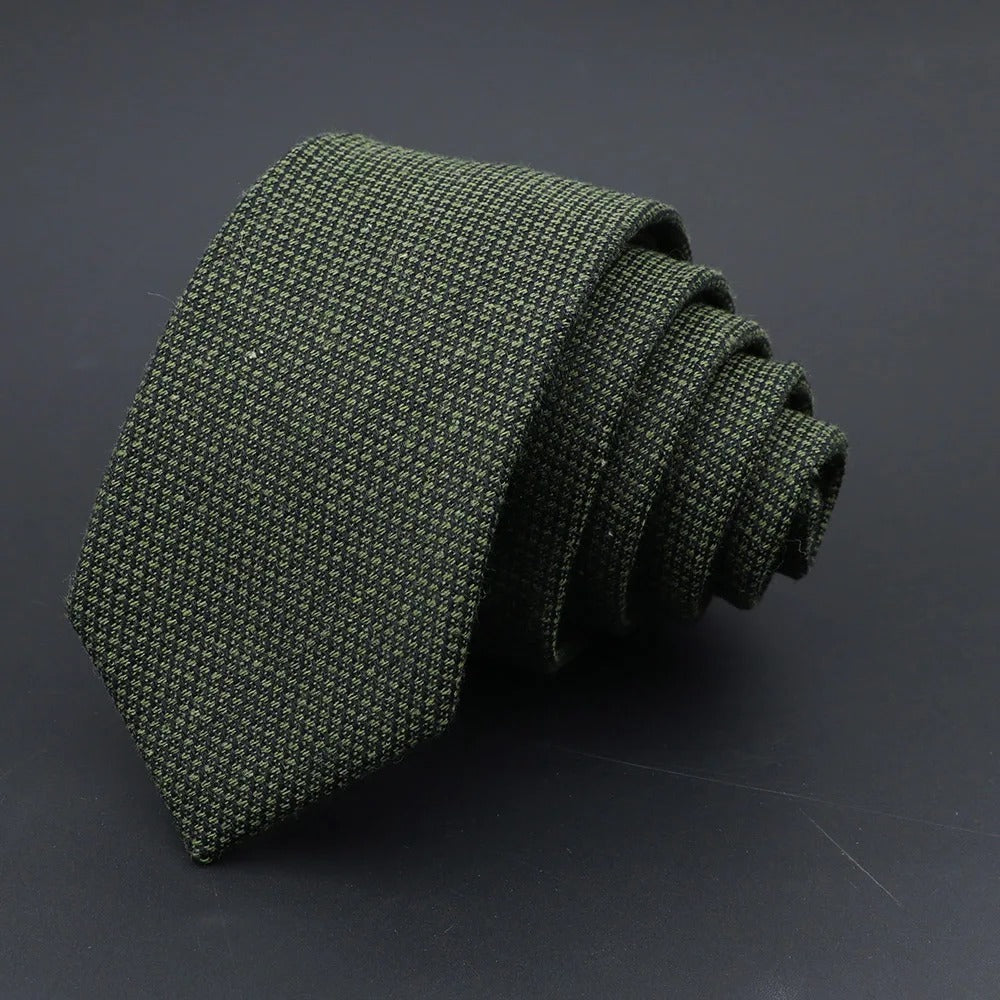 ACADEMIA BASIC TIE