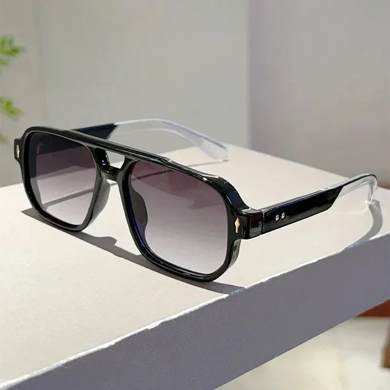 VINTAGE GLASSES