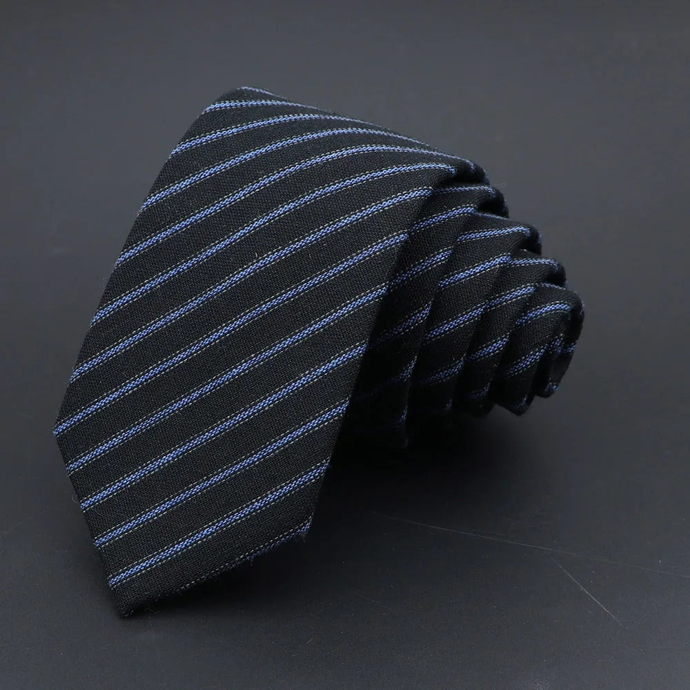 ACADEMIA BASIC TIE