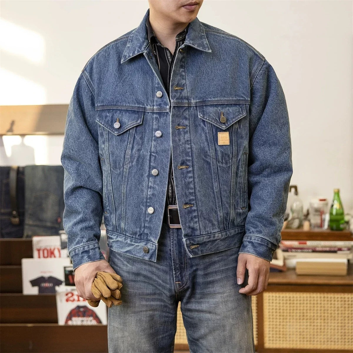 DENIM TRUCKER JACKET