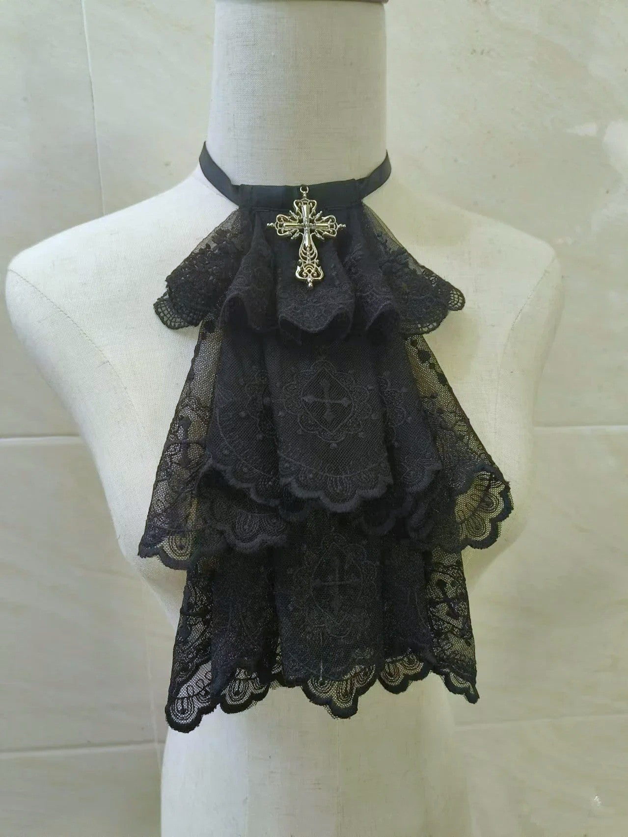 WOMENS LACE TIE