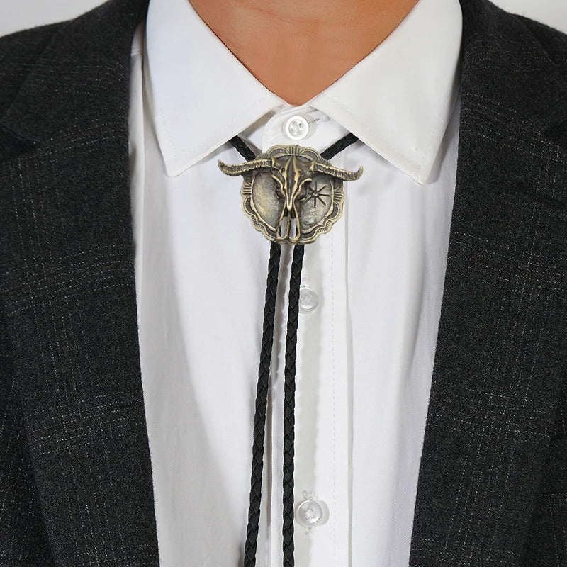 VINTAGE COWBOY BOLO TIE