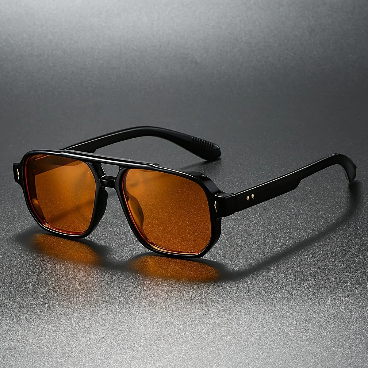VINTAGE GLASSES