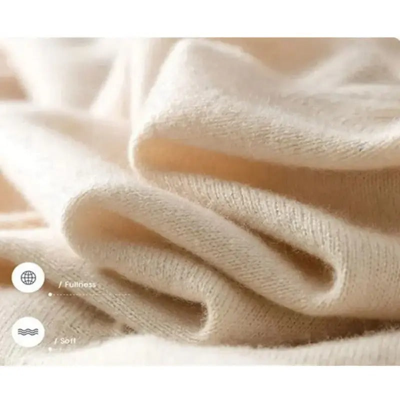 WOOL KNIT SWEATER