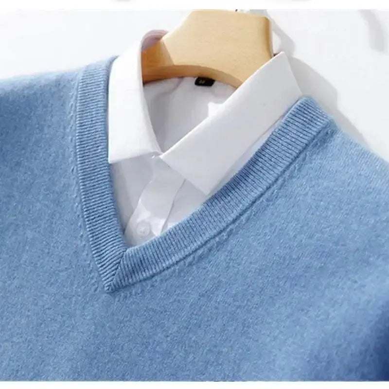 WOOL KNIT SWEATER