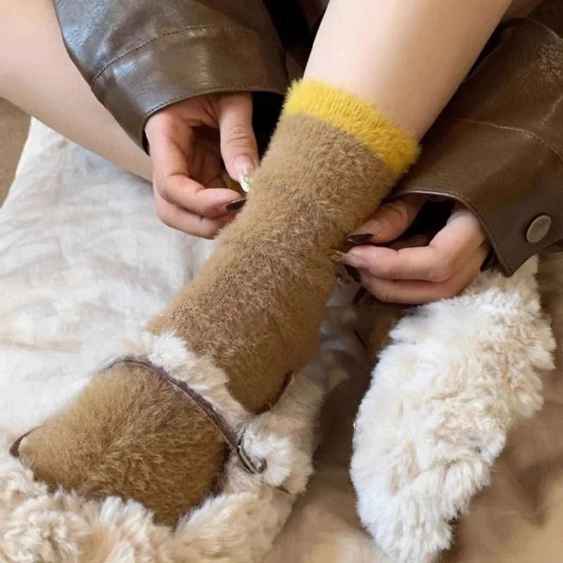 ACADEMIA FUZZY SOCKS